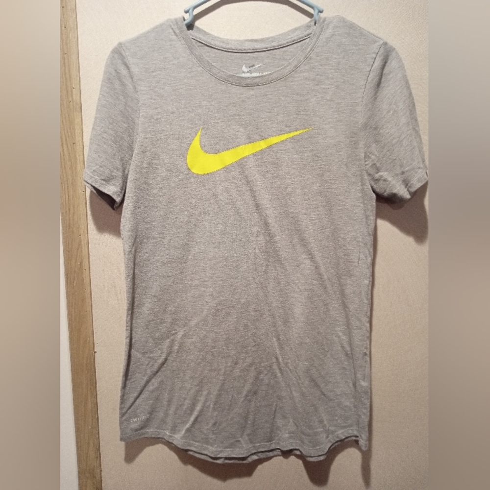 Nike T-Shirt